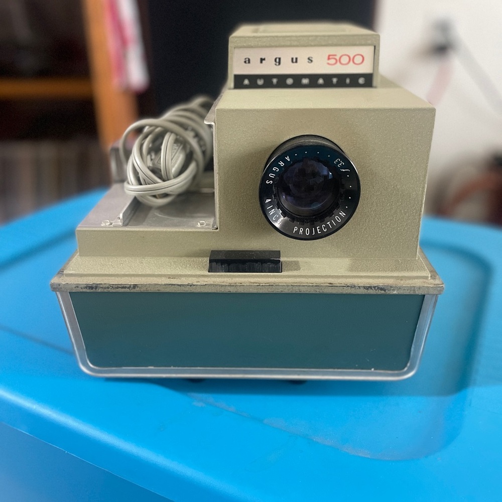 VINTAGE Argus 500 Electromatic Model 58 Slide Projector - See condition descrip.